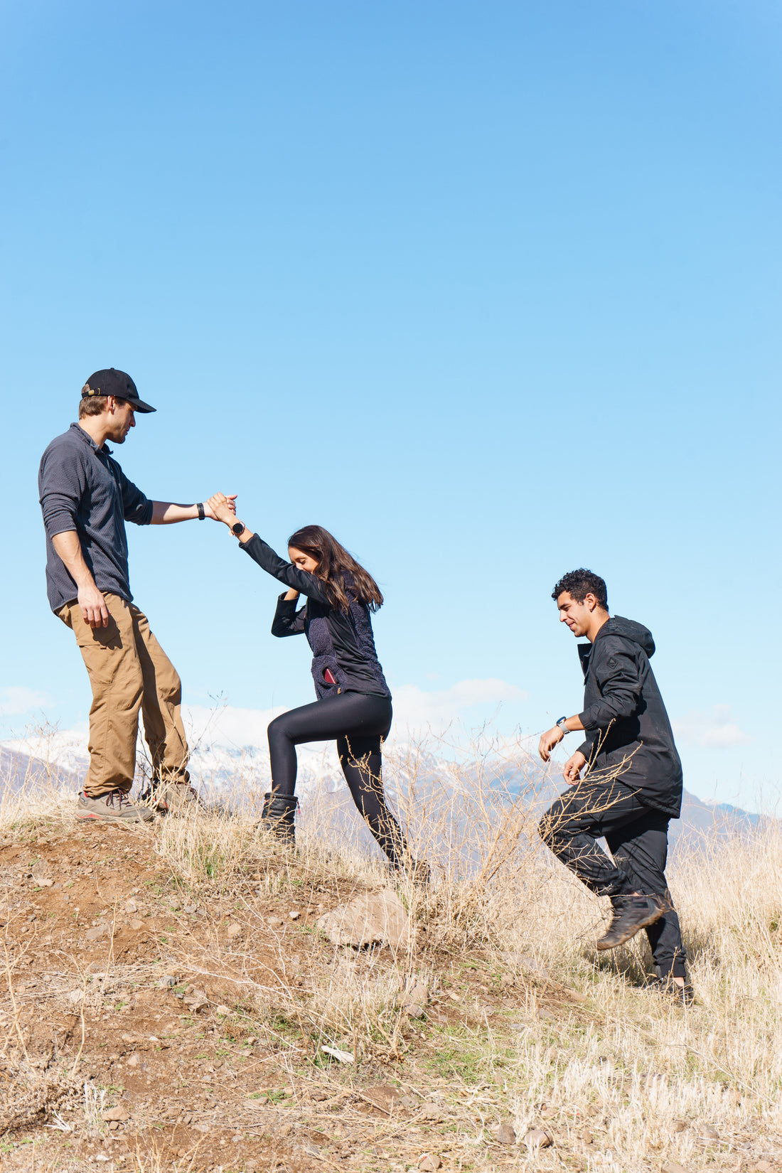 3 Rutas de Trekking en Santiago + Equipo Outdoor Lhotse para tu Aventura