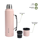 Lhotse Pack Termo Líquido Classic 1.3L y Mate con Bombilla Rosado lifestyle persona - lifestyle
