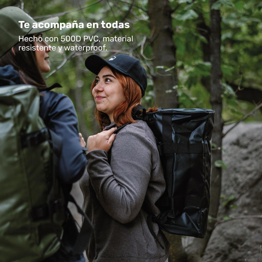 Lhotse Bolso Duffel Impermeable 30L Negro lifestyle outdoor bosque - lifestyle