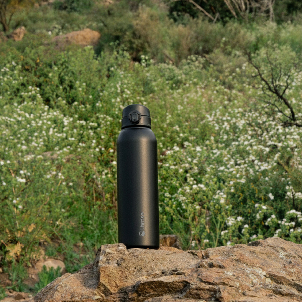 Negro · Botella Térmica Agua Acero Inox 3 Tapas HydroCore 1Lt Lhotse