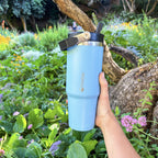 Azul cielo · Botella Térmica Insulada Lhotse Travel Mug 900ml