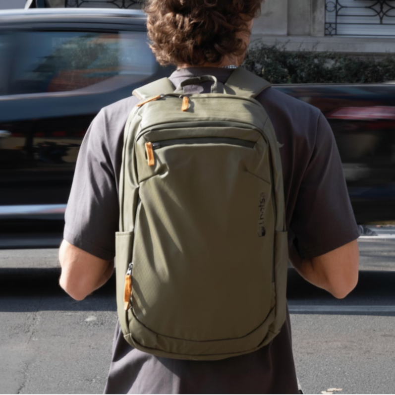 Mochila Urbana Pumori 22L Impermeable Porta Notebook Lhotse