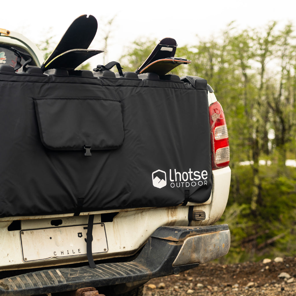 Lhotse Pick-Up Pad Porta 6 Bicicletas instalado camioneta con bicis - lifestyle