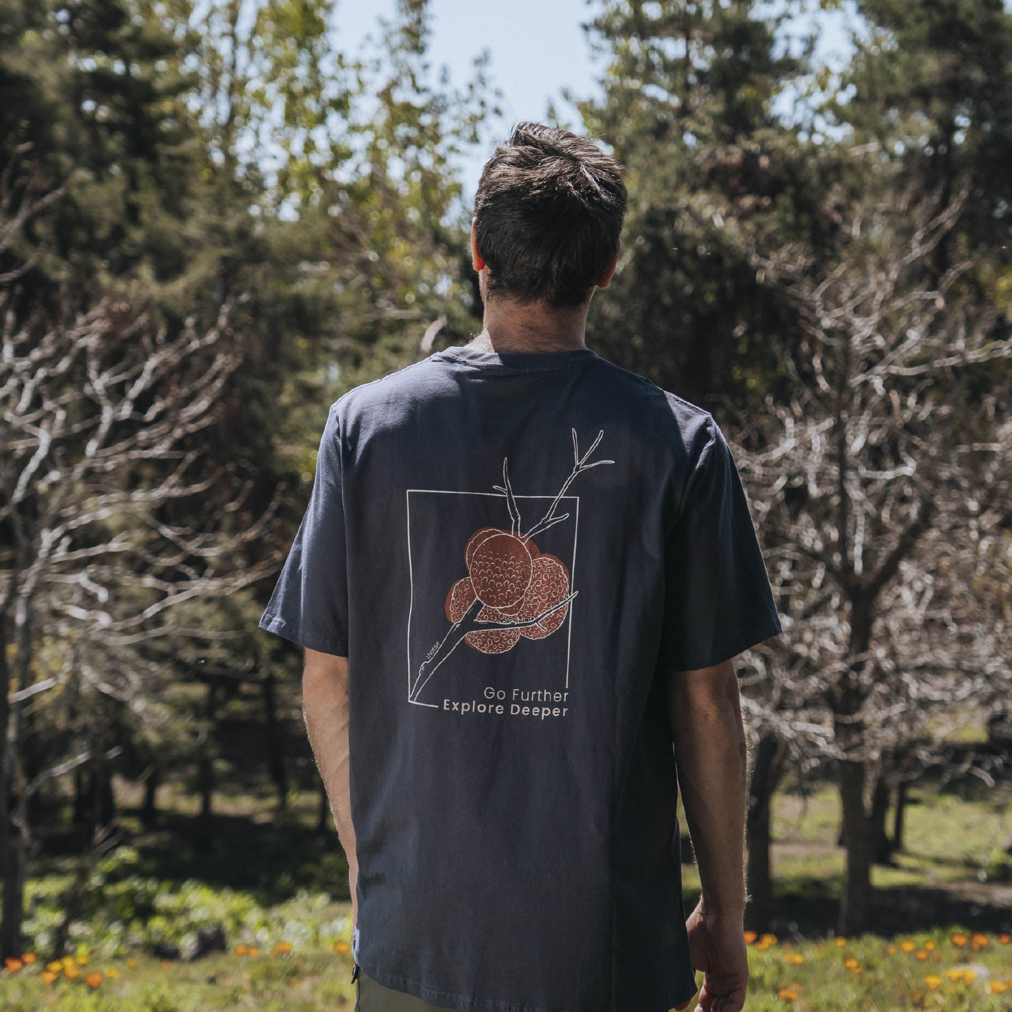 The Top: Polera Manga Corta Fungi + Audífonos Beatmaster