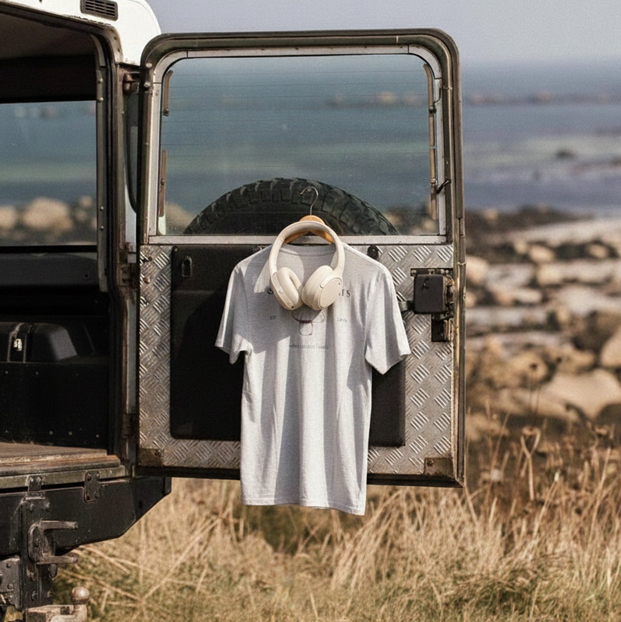 The Top: Polera Manga Corta Fungi + Audífonos Beatmaster