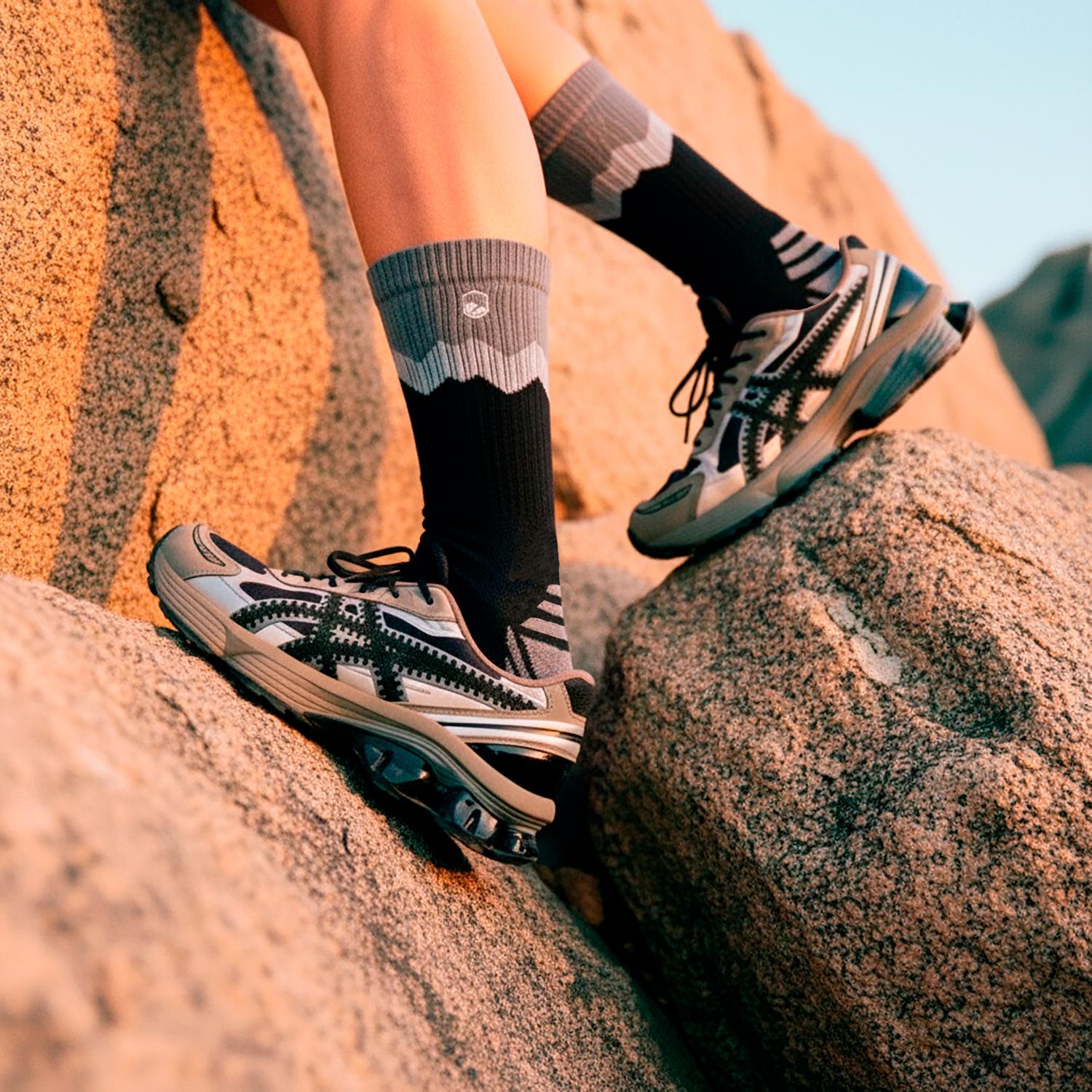 Negro · Calcetin Deportivo Corte Largo Trekking Andor Lhotse