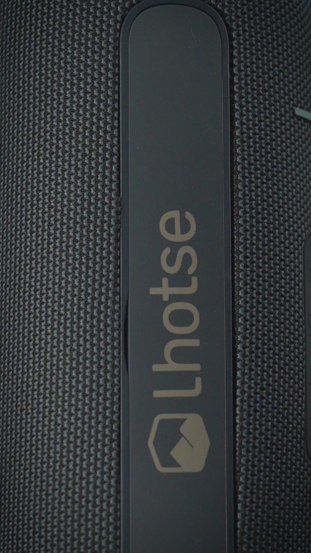 Azul · Parlante Portátil Inalámbrico Bluetooth Journey - video del producto