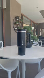 Vaso Tumbler 1180ml Azul cielo - video